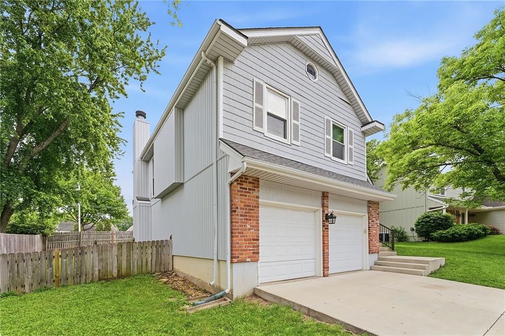 11811 Slater Street — photo 3