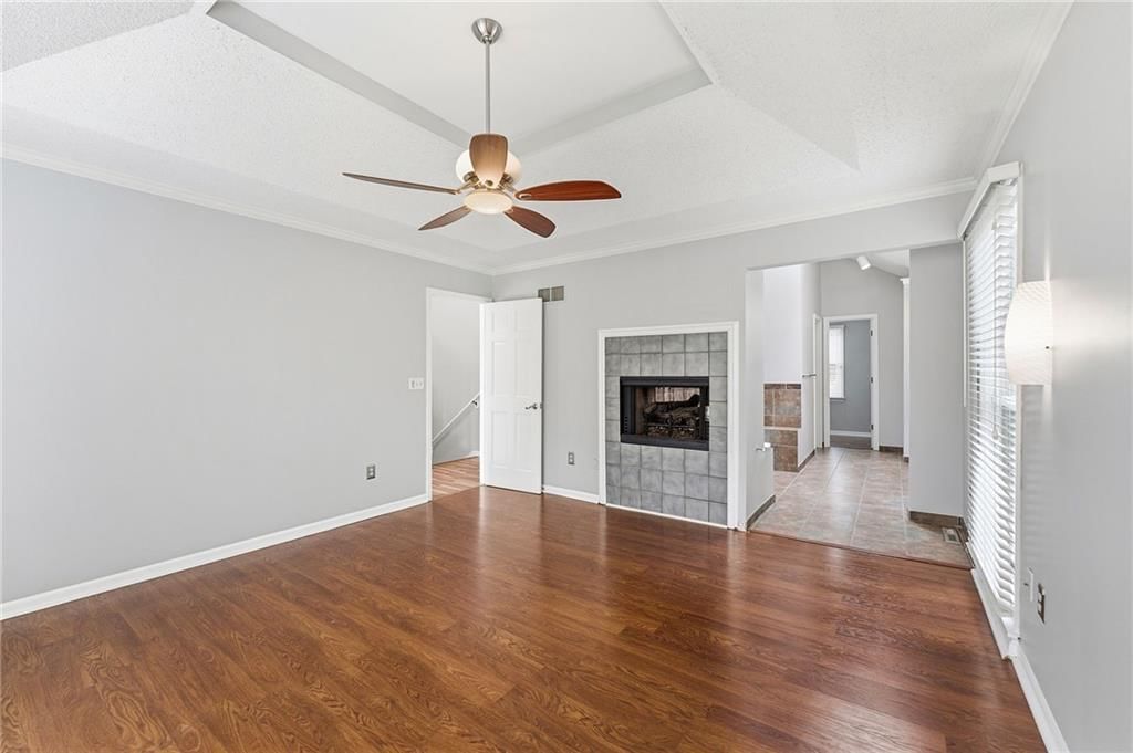 11811 Slater Street — photo 23