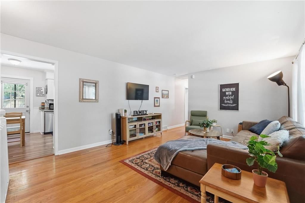 866 S Sheridan Circle — photo 3