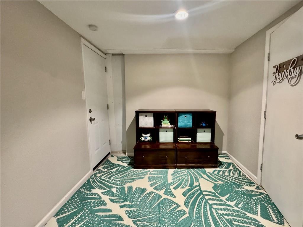 866 S Sheridan Circle — photo 20