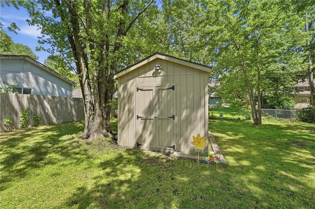 866 S Sheridan Circle — photo 32