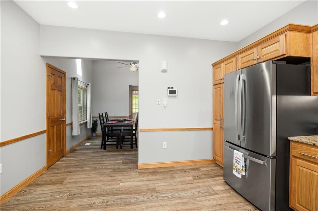 2725 Garfield Avenue — photo 7