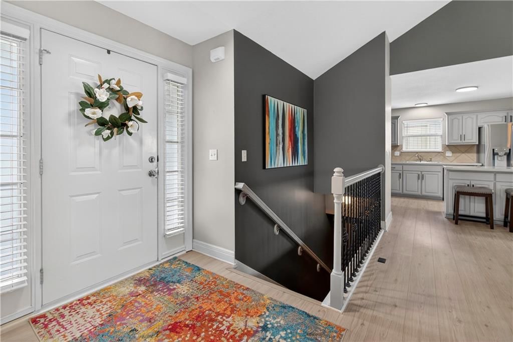 5835 LAKECREST Drive — photo 24