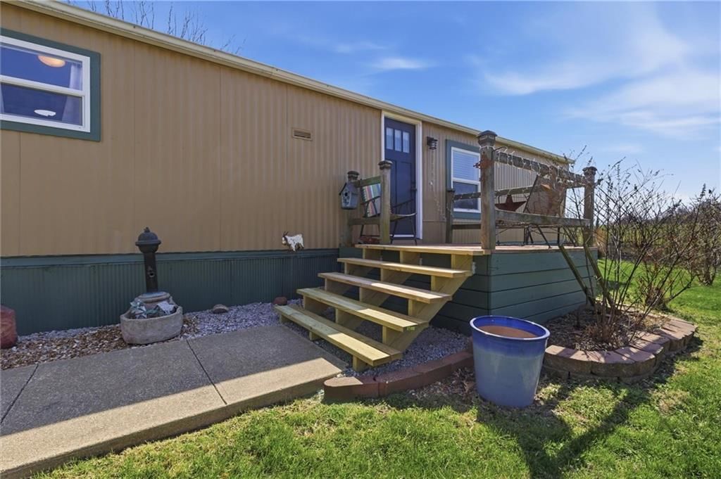 36113 W 130th Street — photo 2