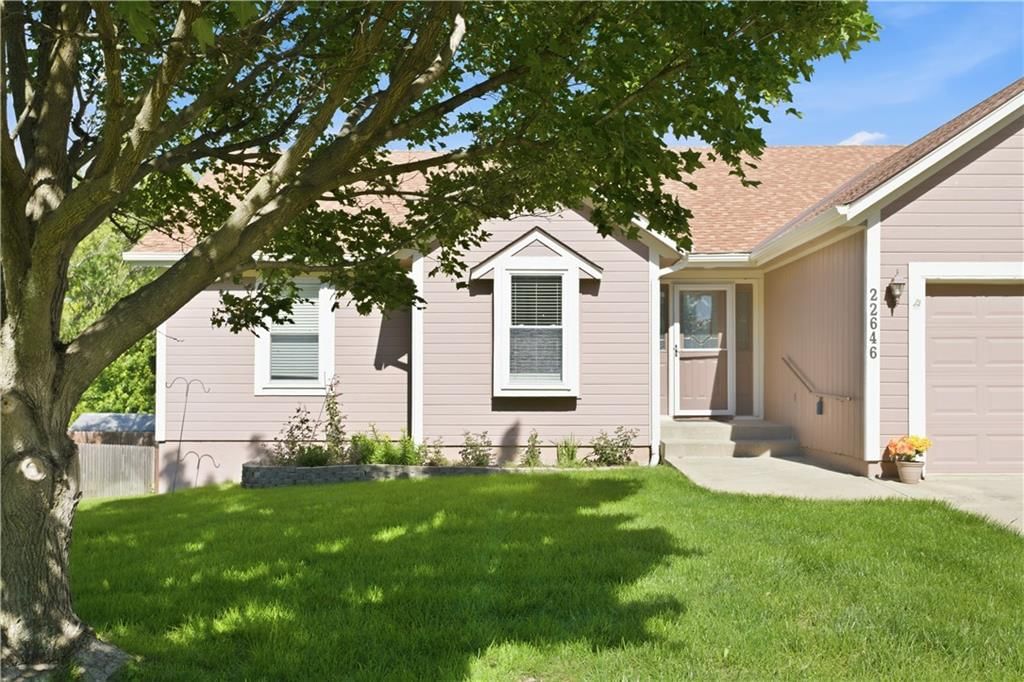 22646 Washington Avenue — photo 9