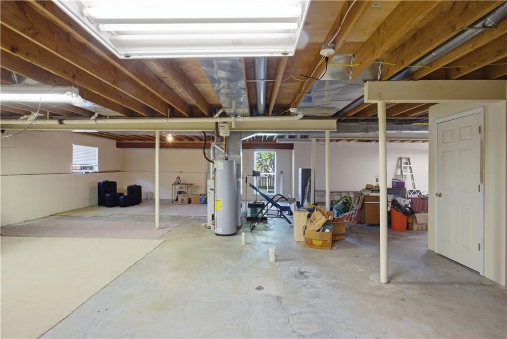 22646 Washington Avenue — photo 30