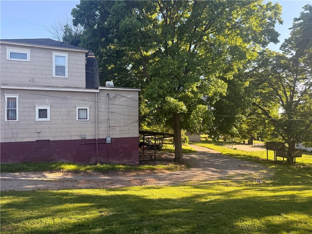 1208 N 10th Street — photo 11