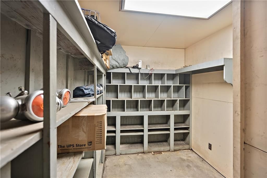 902 Siggins Street — photo 20