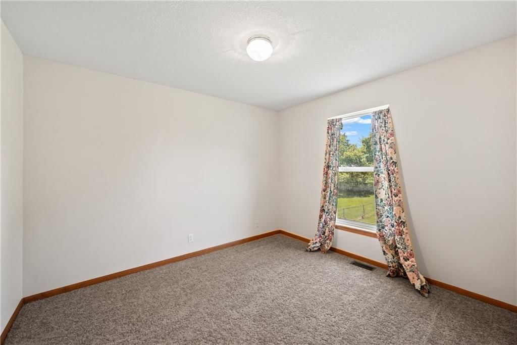 604 S Sunset Lane — photo 15