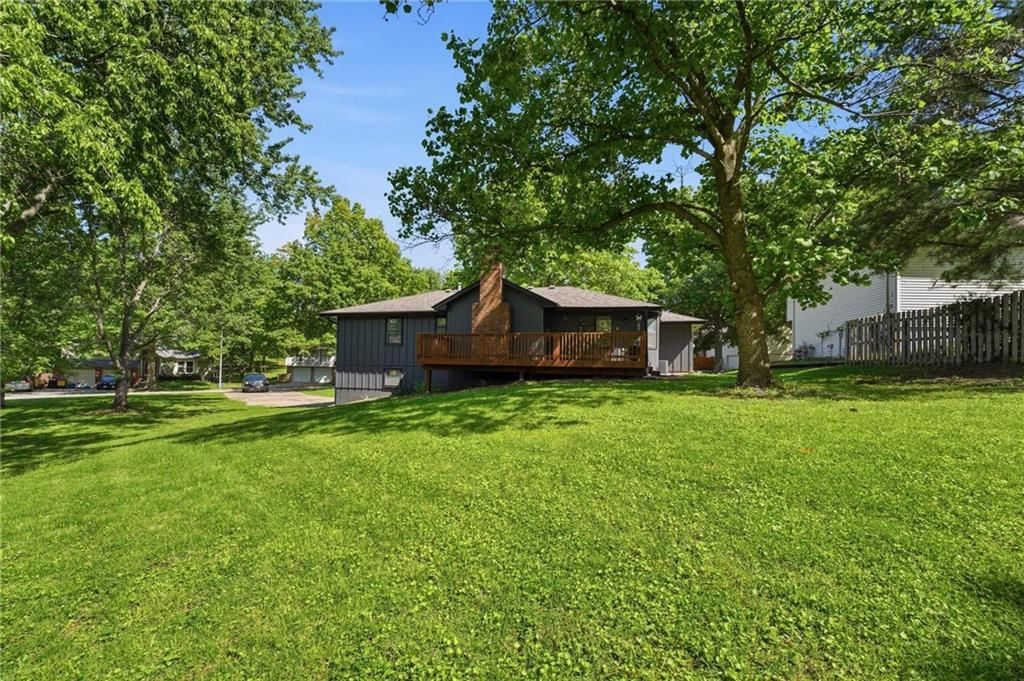 8300 N Virginia Avenue — photo 10