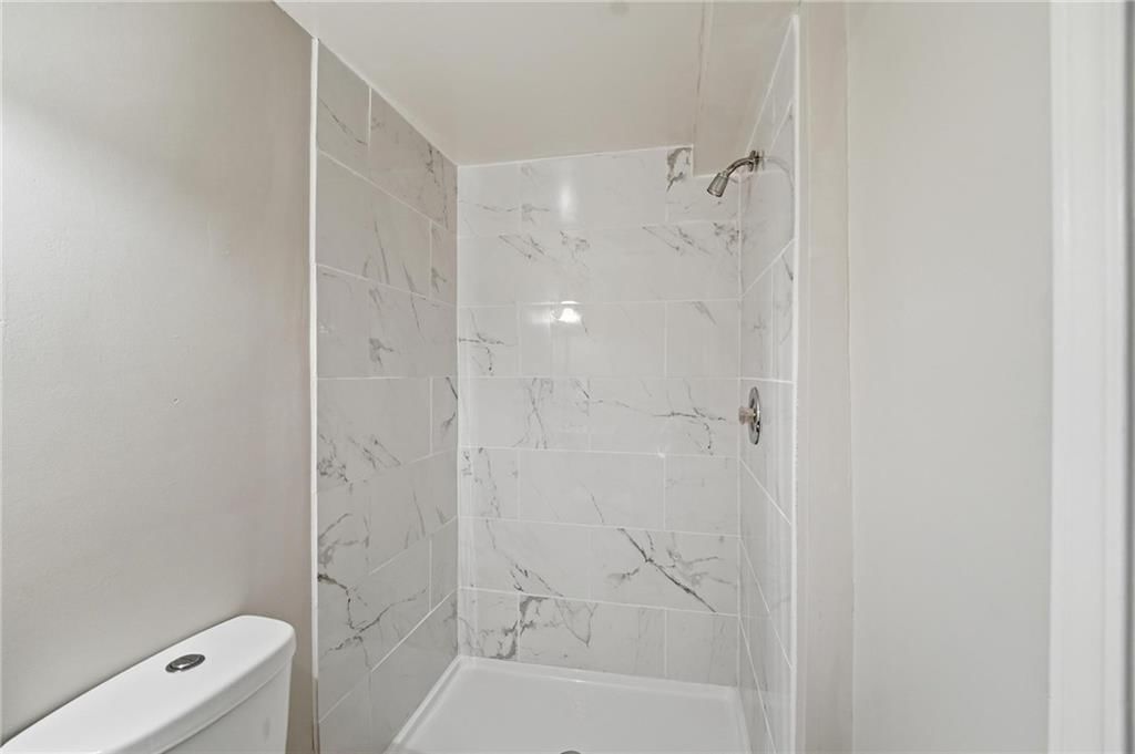 8300 N Virginia Avenue — photo 40