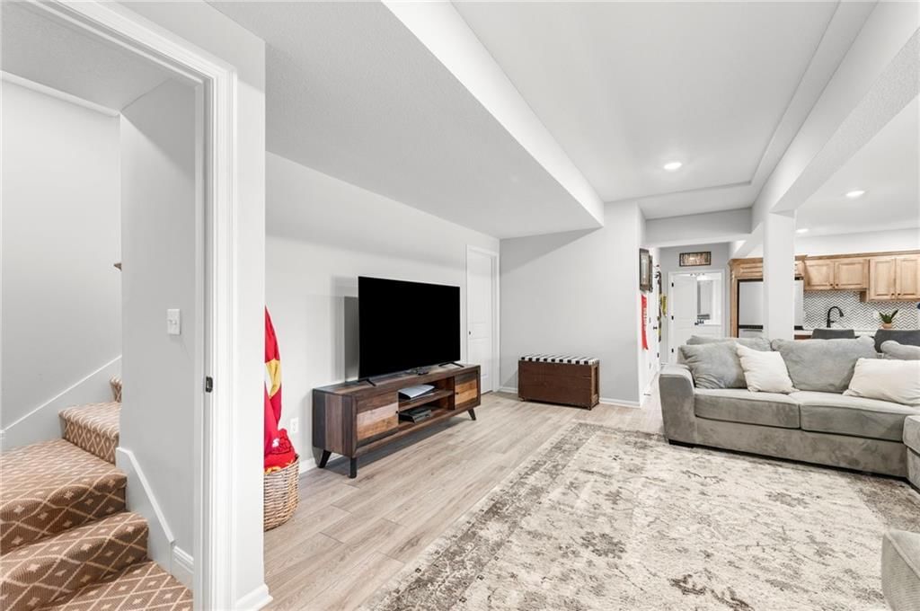 614 Caitlin Court — photo 31