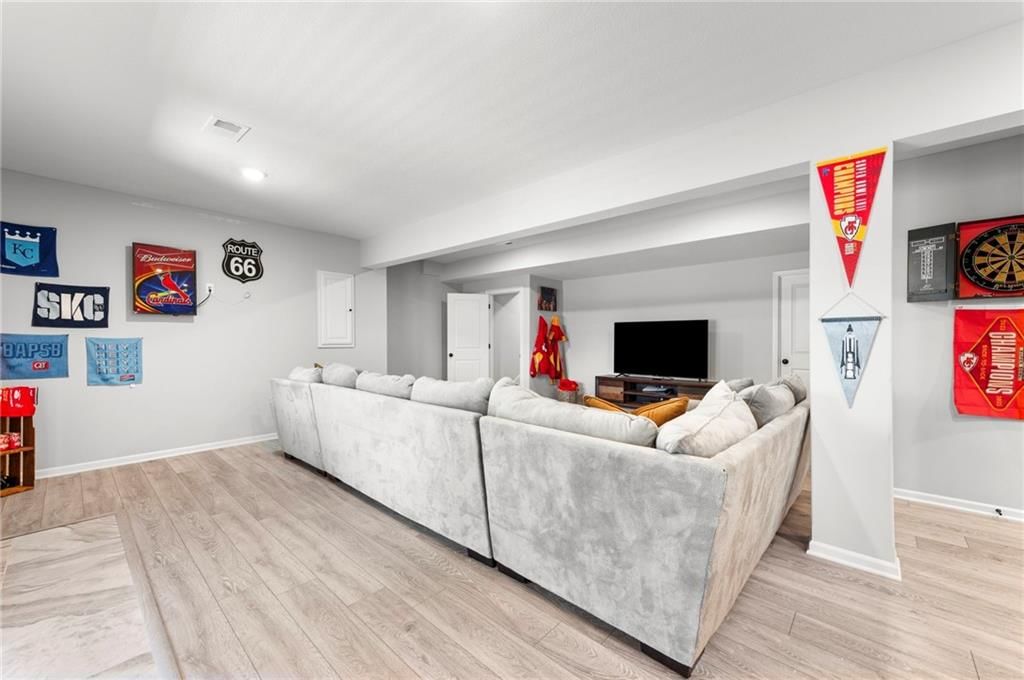 614 Caitlin Court — photo 33