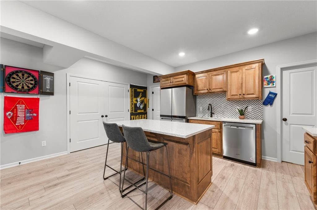 614 Caitlin Court — photo 34