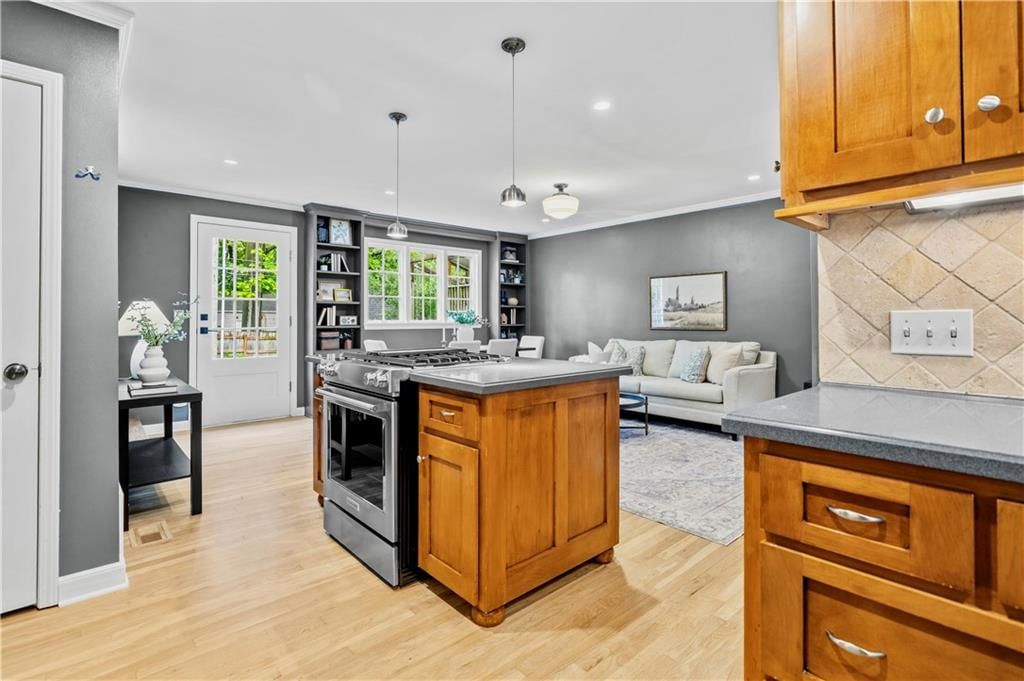 7117 Cedar Street — photo 14
