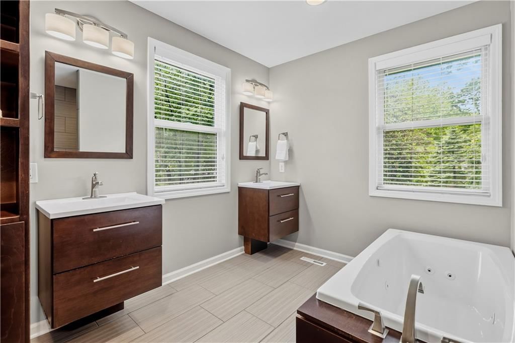 7117 Cedar Street — photo 30