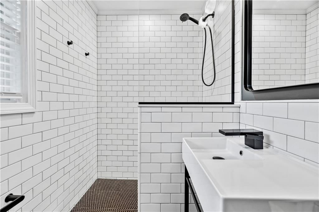 7117 Cedar Street — photo 39
