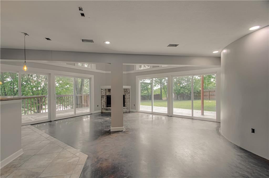 11101 NW 55th Street — photo 30