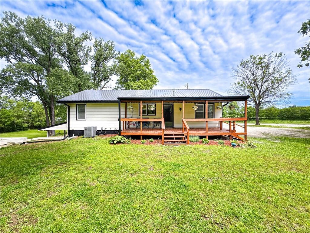 15420 NW Highway 7 N/A — photo 33