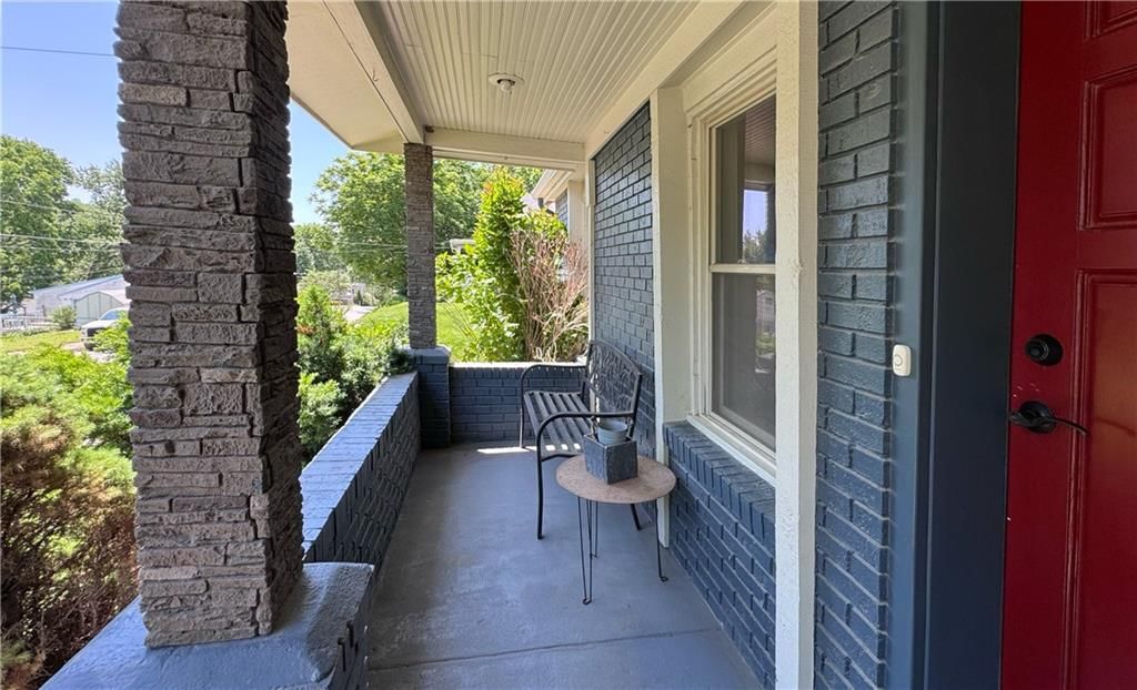 731 Welt Street — photo 2
