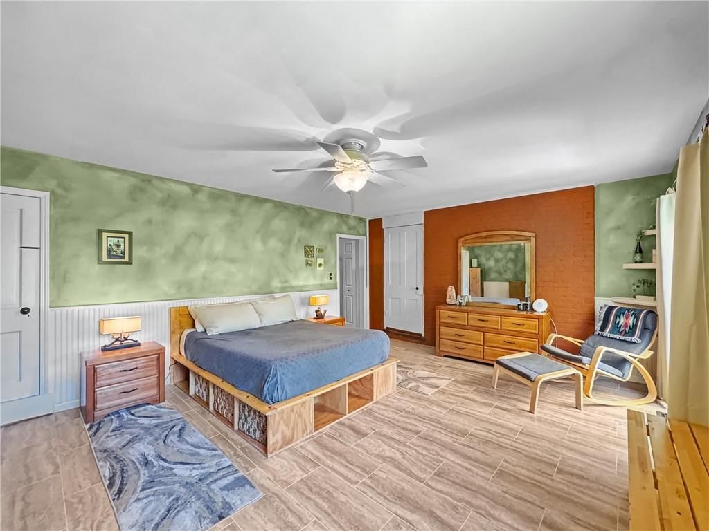 731 Welt Street — photo 11