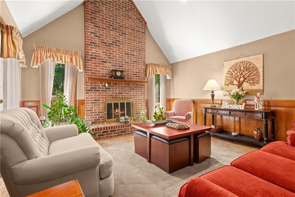 400 N Persimmon Drive — photo 9