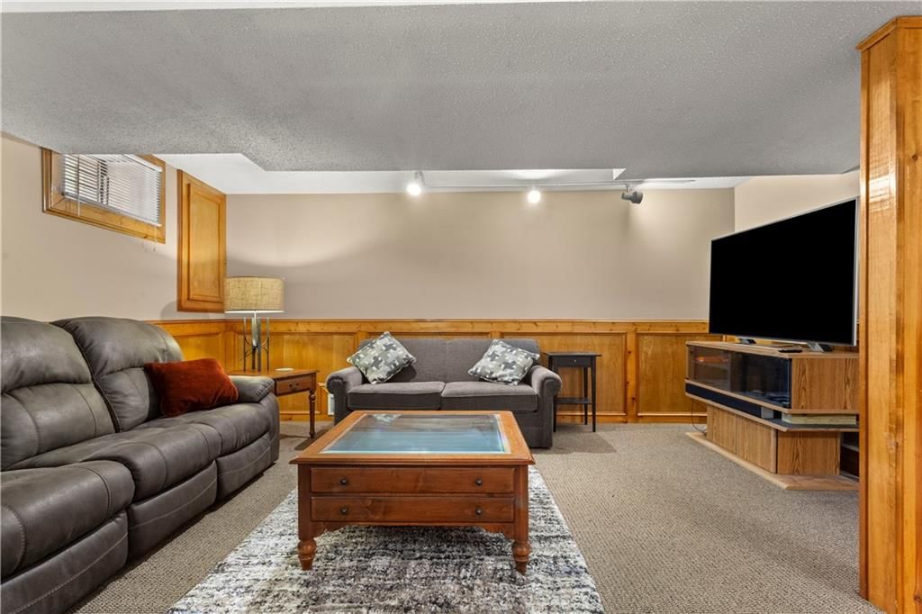 400 N Persimmon Drive — photo 31