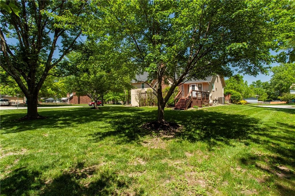 400 N Persimmon Drive — photo 38