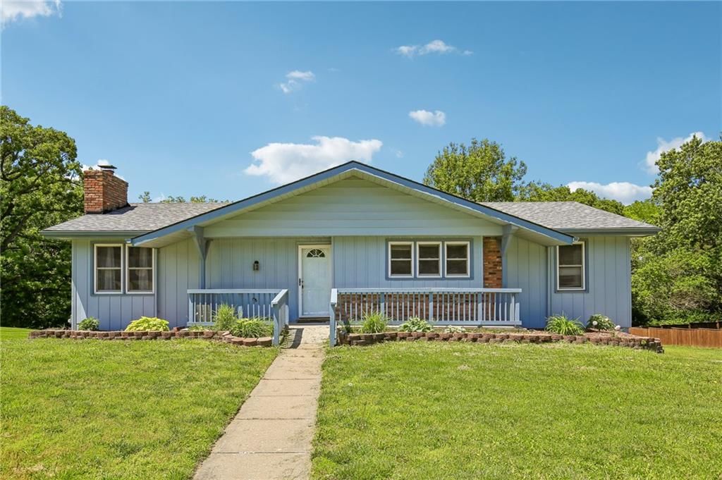1419 Woodlawn Drive — photo 3