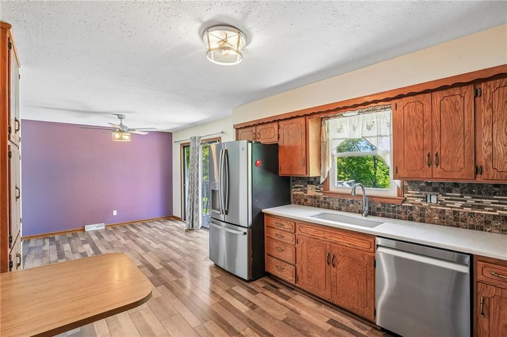 1419 Woodlawn Drive — photo 7