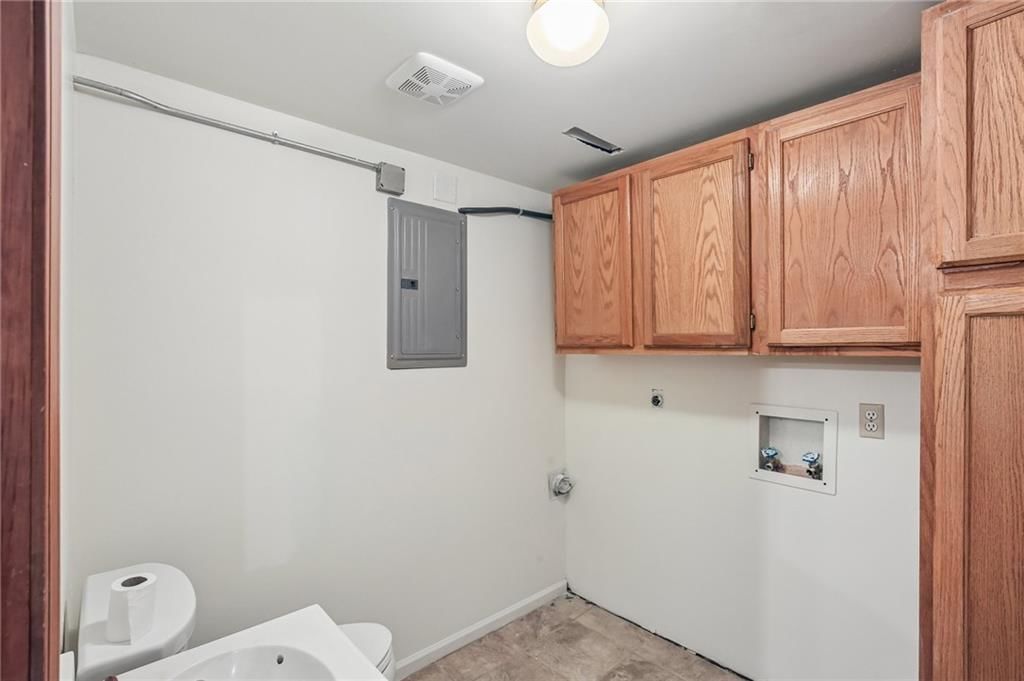 1419 Woodlawn Drive — photo 23