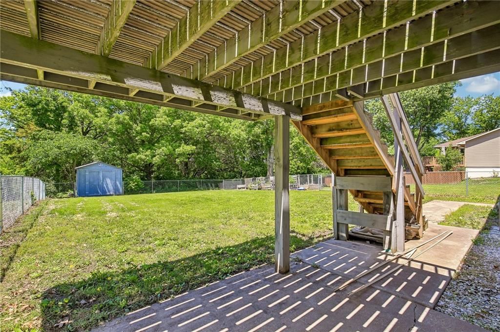 1419 Woodlawn Drive — photo 26