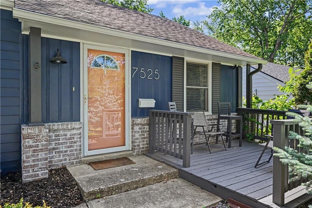 7525 Eaton Street — photo 2