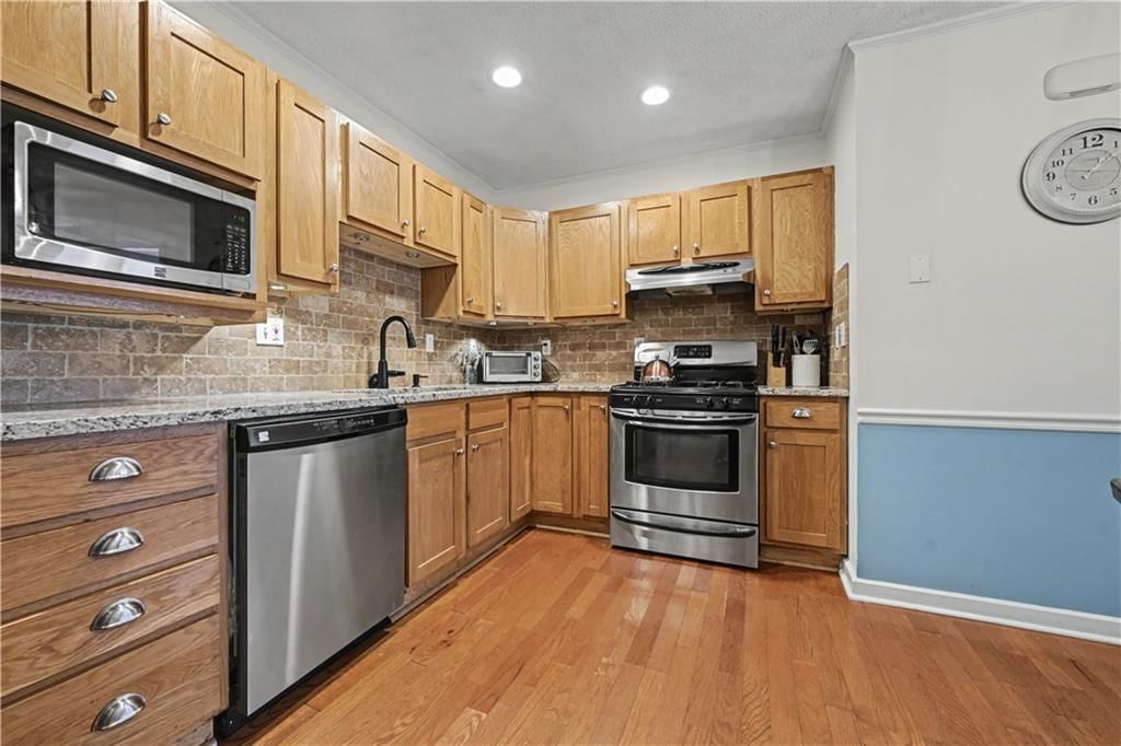 7525 Eaton Street — photo 11