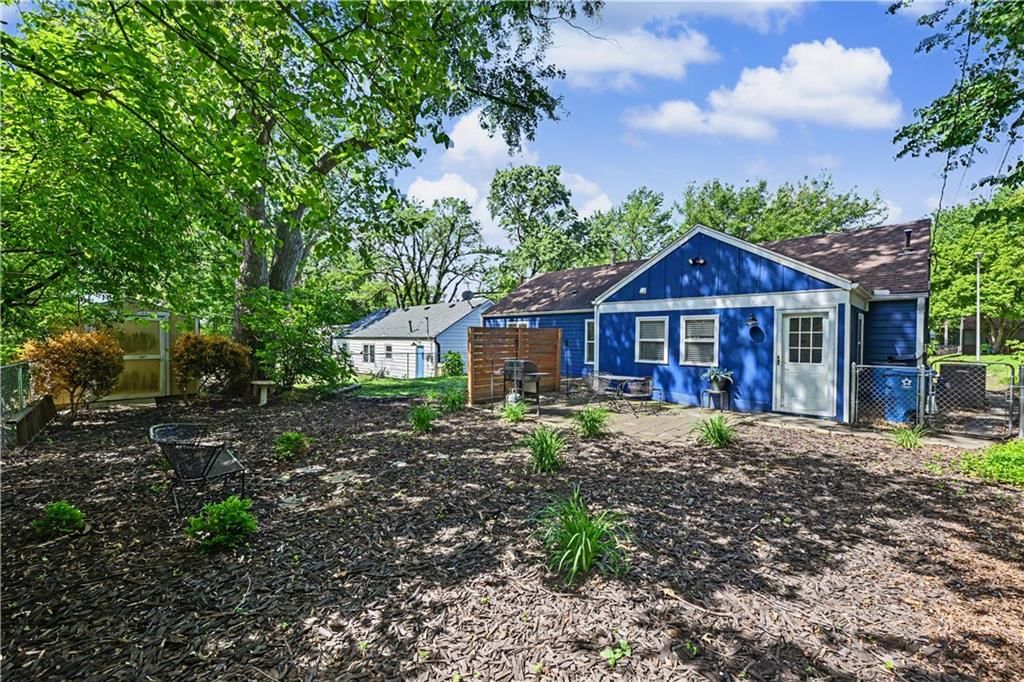 7525 Eaton Street — photo 24