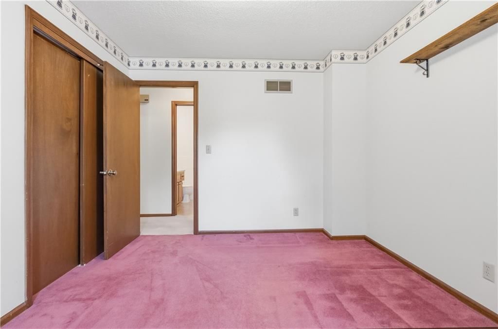 402 S Harrison Street — photo 29