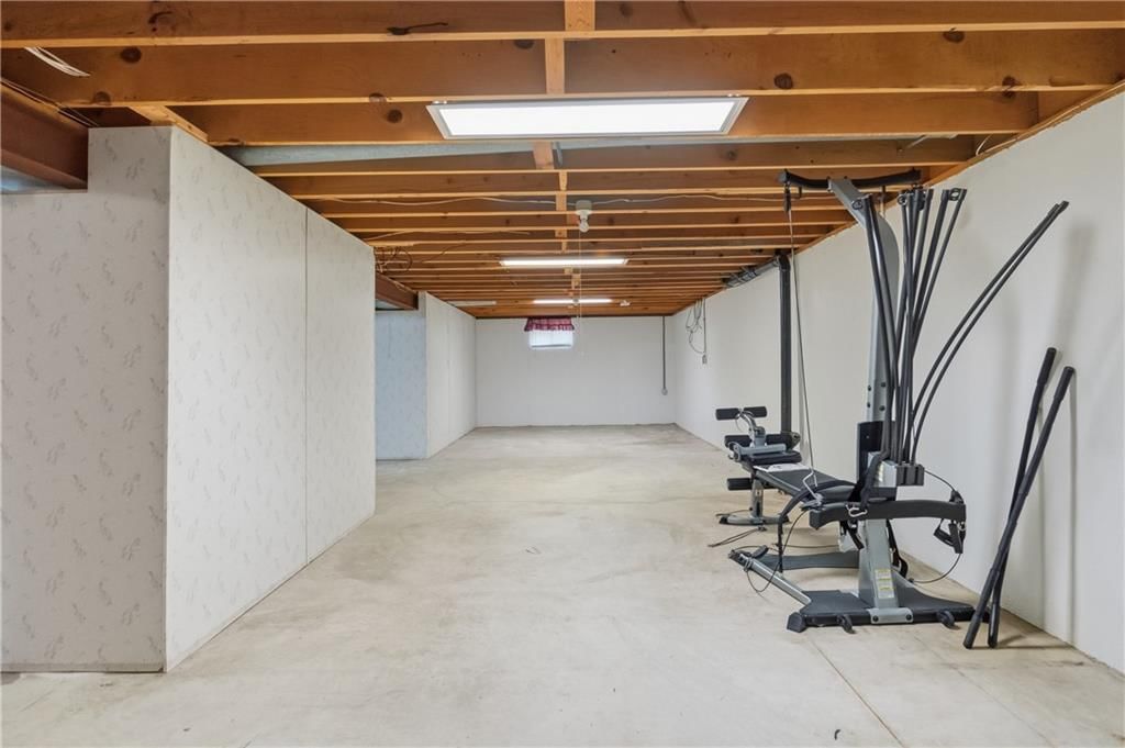402 S Harrison Street — photo 40