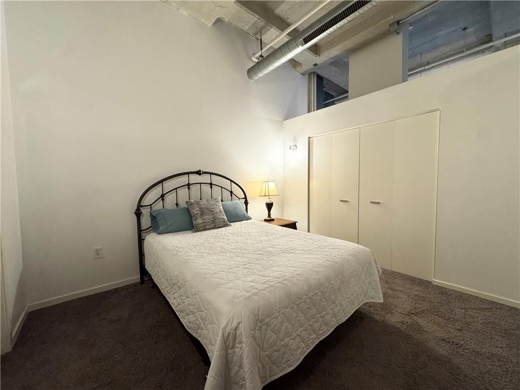 2107 Grand Boulevard — photo 20