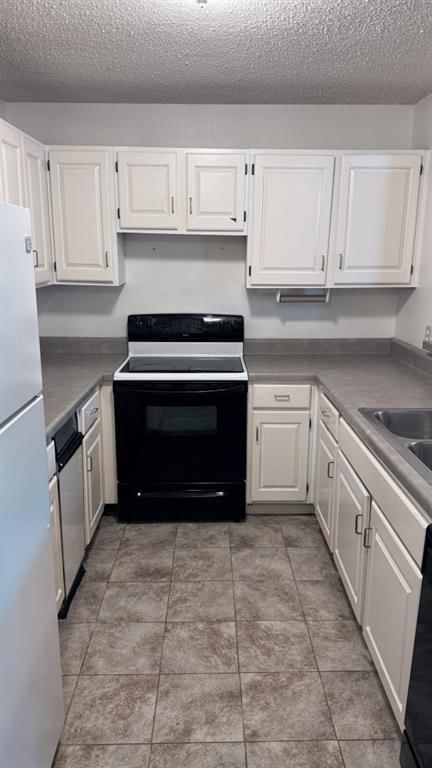8822 W 106TH Terrace — photo 4