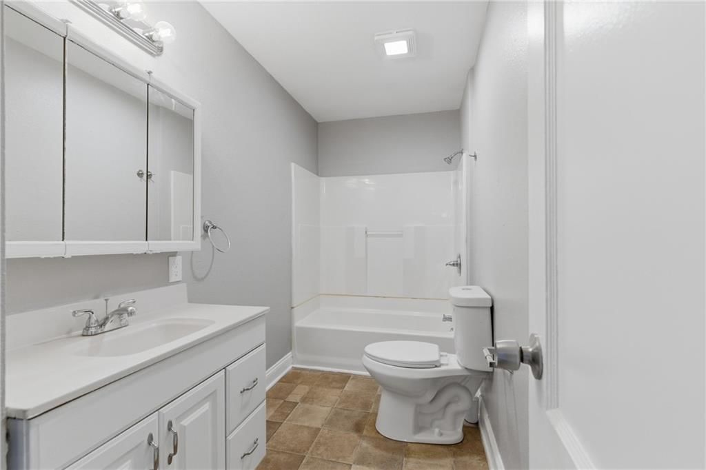 1307 Spruce Street — photo 24