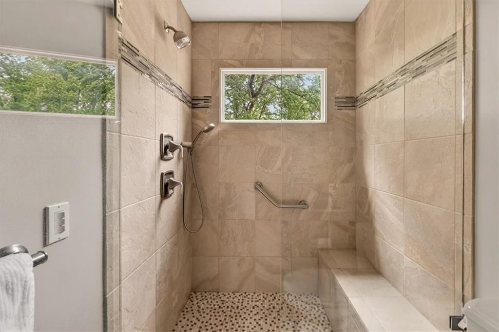 8804 W 92nd Street — photo 23