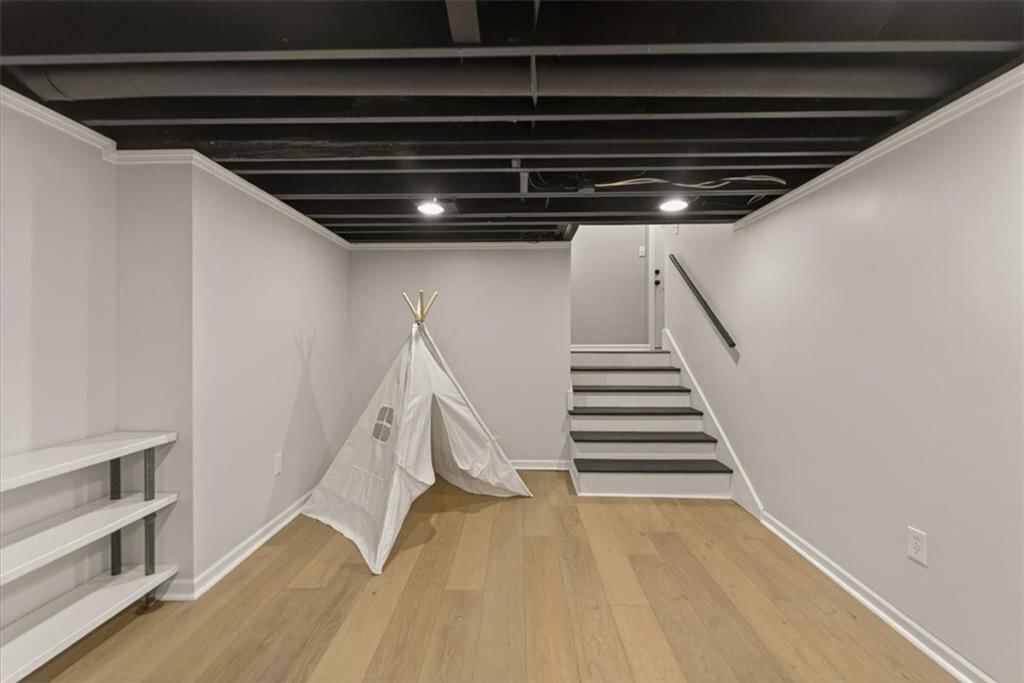 8804 W 92nd Street — photo 28