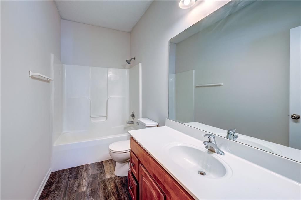 3303 N 103rd Terrace — photo 14