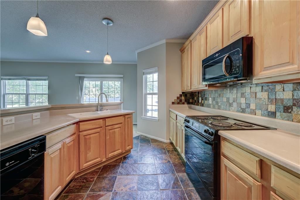 9147 Boehm Drive — photo 8