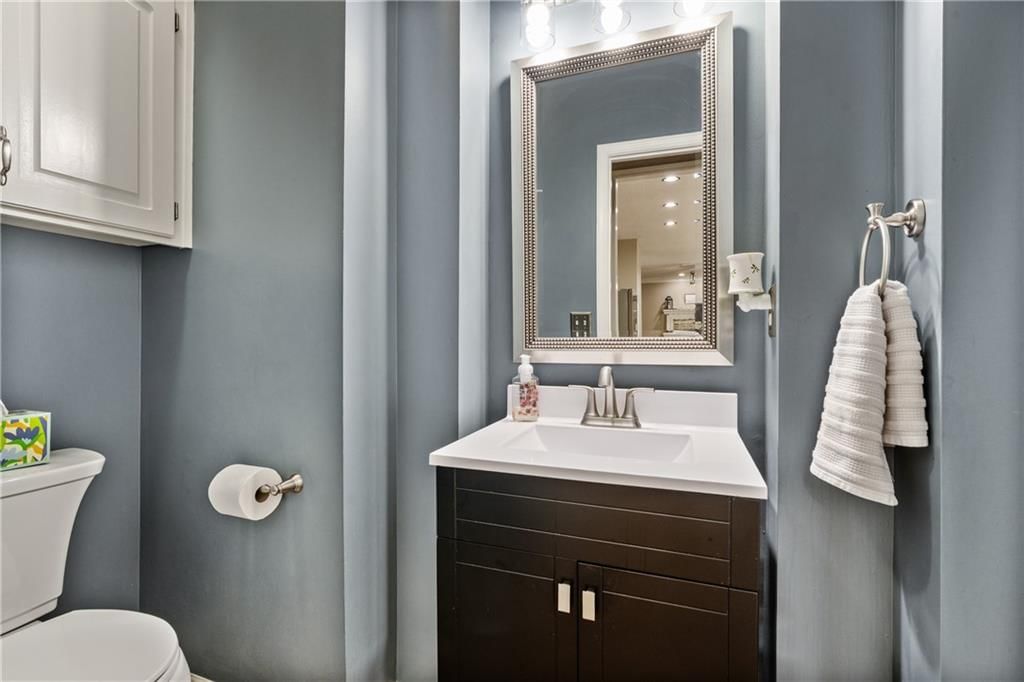 12213 Bradshaw Street — photo 16