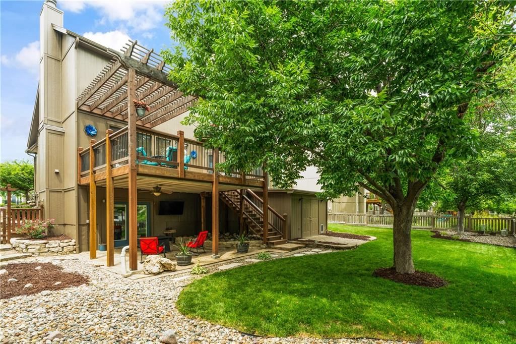 12213 Bradshaw Street — photo 45