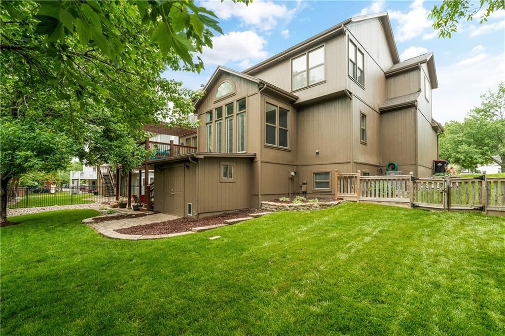12213 Bradshaw Street — photo 46