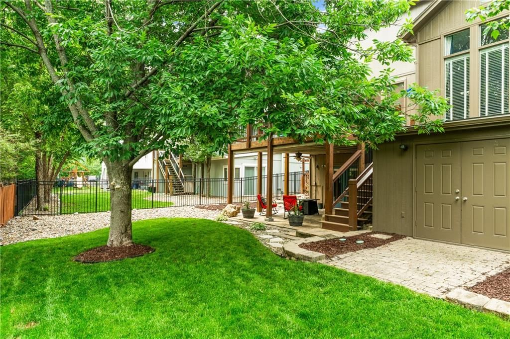 12213 Bradshaw Street — photo 47