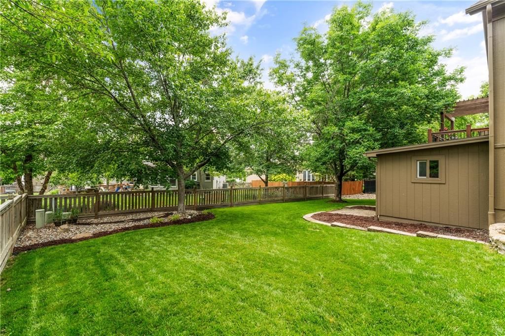12213 Bradshaw Street — photo 48