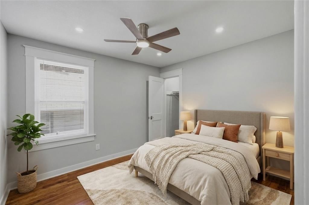 1717 Cambridge Avenue — photo 9
